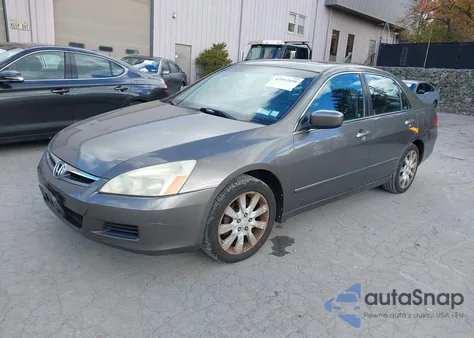 2006 Honda Accord 3.0 Ex from USA, damaged, VIN 1HGCM66896A017143